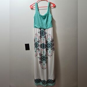 Lily Rose Floral Maxi Dress
